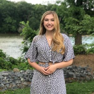 Meet your Posher, Bailey